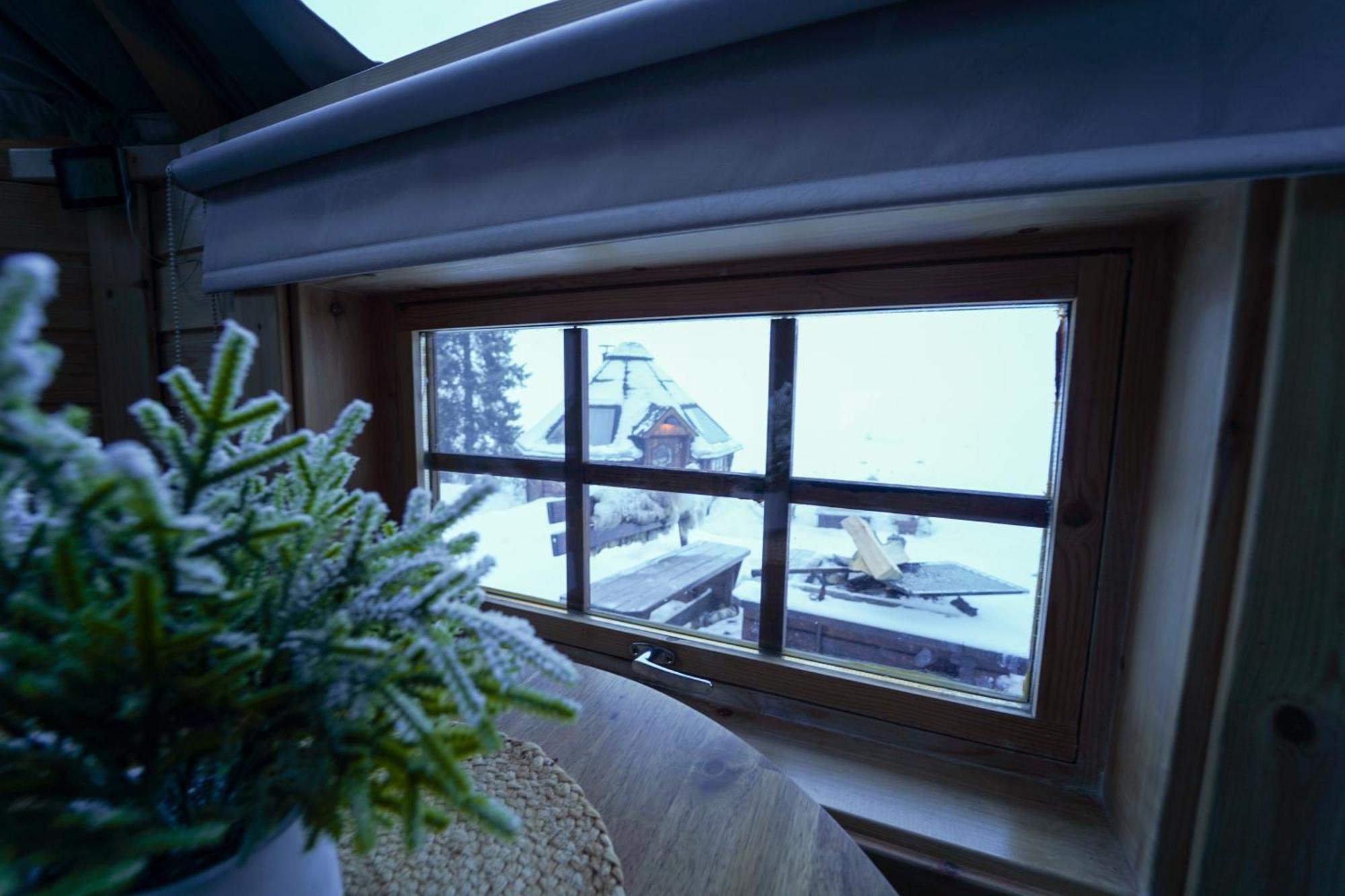 קירונה Northern Light Huts - Paradise Lapland מראה חיצוני תמונה